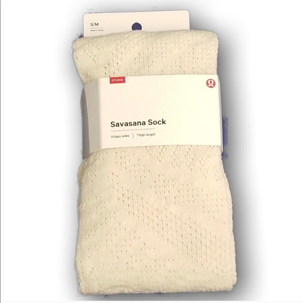 Lululemon Savasana Sock - Size S/M - Picture 4 of 16